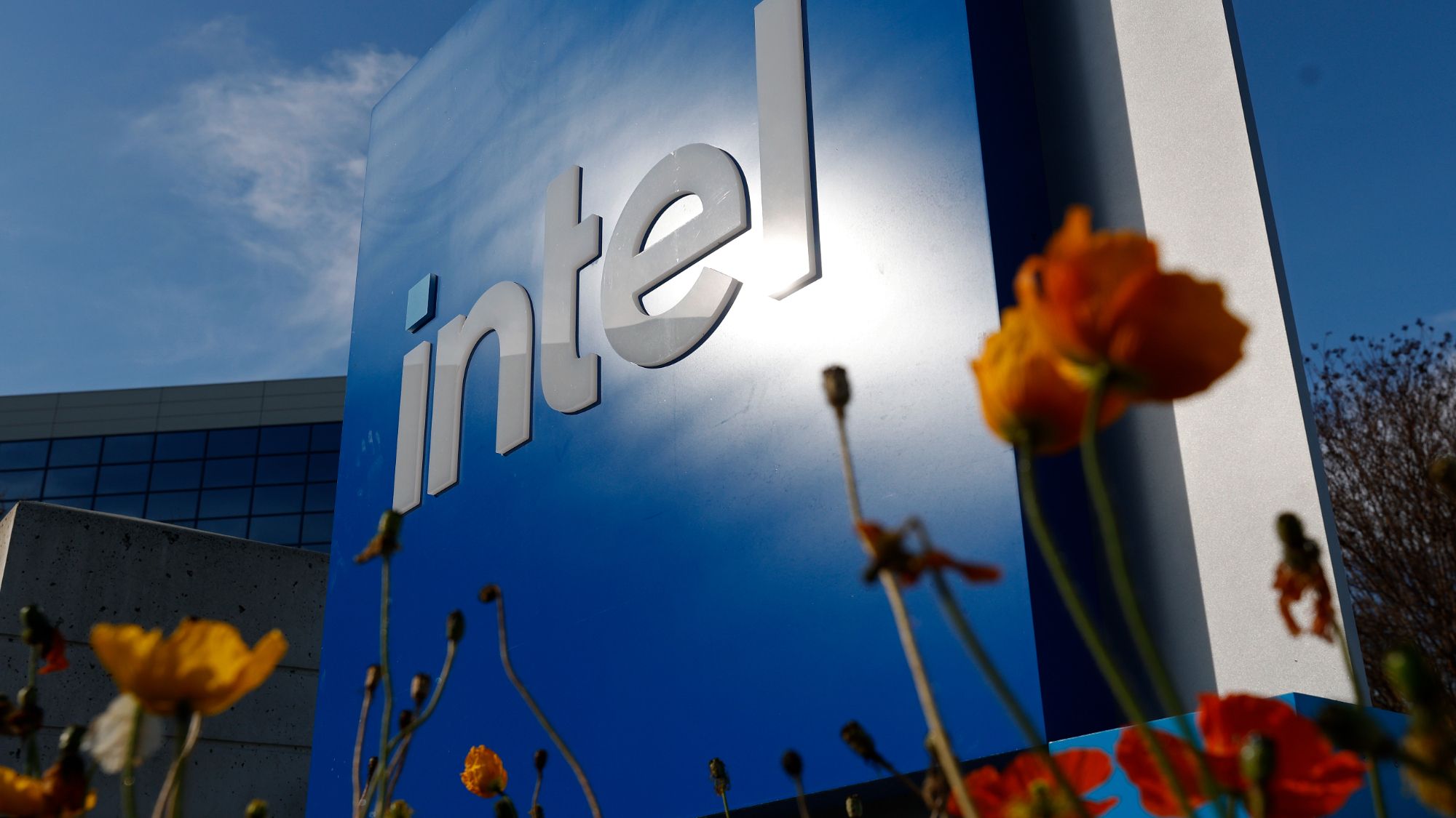 Intel to co-develop and manufacture Fortinet's next-gen firewall ASIC on Intel 4 — node gets its fir
